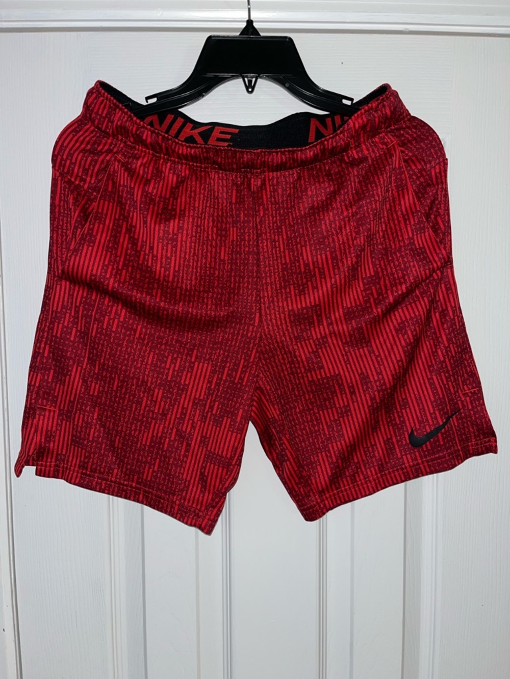 Nike Men’s Red Patterned Athletic Shorts